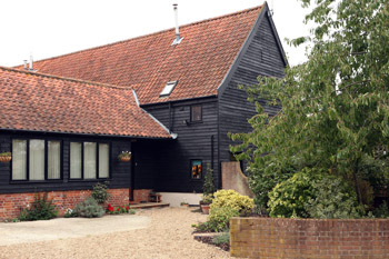 Owl And Orchard Barns At Sisland Tithe Barn South Norfolk Self